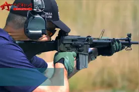 【军视100秒】半自动和全自动