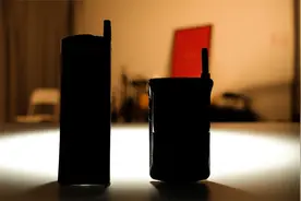 【初代滑&翻盖】曾经，手机是一种很酷的东西视频封面