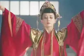 《封神演义》纣王为博妲己开心，剜姜皇后双眼，姜皇后立下诅咒视频封面