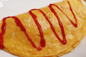 蛋包饭怎么包才不会烂？做到一少一多，做出来的蛋包饭好看又美味