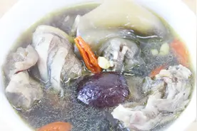 肾不好，教你1款汤，滋阴壮肾，肾脏健康又强壮！