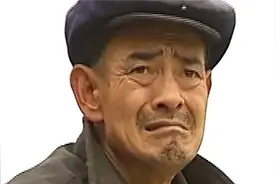 四川残疾老汉收养一女婴，辛苦抚养23年出嫁后，却被她告上法庭视频封面