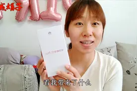 娟子为了拍视频，花1200元买华为手机，跟大家分享新手机如何充电视频封面
