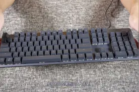 作为入门级产品，罗技K845机械键盘还值得入手吗？视频封面
