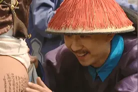 雍正王朝：李卫带领亲兵闯入考场，抓捕作弊考生，一抓一个准！视频封面