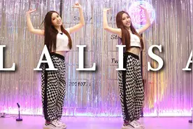 台湾双胞胎姐妹花Sandy Mandy舞蹈翻跳！ Lisa最新单曲LALISA视频封面