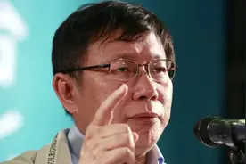 柯文哲质疑为何欧美返台不用集中检疫？明明纽约比武汉更危险