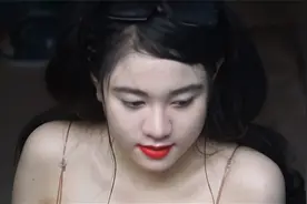 我国唯一的白色人种，全族仅剩5万多人，当地姑娘比法国姑娘还美视频封面