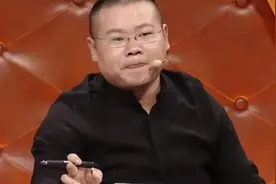 德云众弟子当评委盘点：岳云鹏独到点评！大家心服口服视频封面