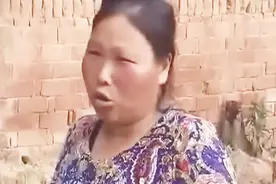 丈夫来接被拐妻子回家 妻子却不愿回家：这个男人才是正确的人视频封面
