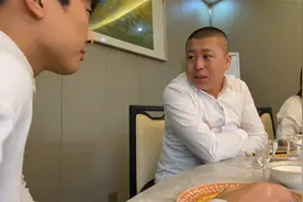做人，不要高估自己，更不要轻视别人 ！视频封面
