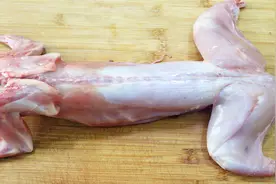 川菜师傅教你兔肉的做法，鲜香可口特别下饭，做法简单我家经常吃视频封面