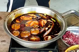 原来做火锅这么简单，3分钟学会，麻辣鲜香，再也不用去火锅店了