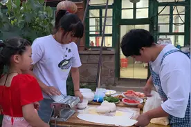 炎炎夏日面条这样做最好吃，做法简单，清凉爽口，比朝鲜冷面好吃