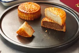 莲蓉月饼如何做的更好吃，记住这几个技巧就够了，比买的都好吃