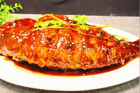 糖醋鱼怎么做好吃？掌握这个糖醋汁的正确比例，酸甜酥脆真下饭视频封面
