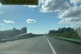 2021年10月1日14:30哈尔滨绕城高速朝阳收费站至群力收费站路况。视频封面