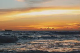 听完泪崩的50首催泪神曲！旋律响起瞬间哽咽，从头哭到尾！