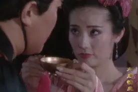 大唐情史：美女给李世民喂酒，明知有毒却还要喝，牡丹花下死啊视频封面