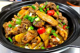 家常烧土鸡的做法，鲜嫩多汁，鸡肉不腥不柴，每次一大盘不够吃