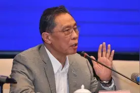 警报拉响！银川深夜通报确诊病例 细节公开 钟南山最新提醒很重要视频封面