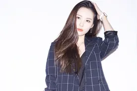 宣美：《24小时都不够》（现场饭拍版）视频封面