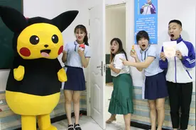 王小九用粘土做“梦幻精灵球”，能召唤出皮卡丘，这是真的吗？视频封面