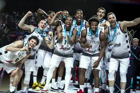 2018-19赛季篮球冠军总决赛，在NBA就没有这么低的得分（整场）视频封面