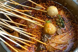 手把手教你做冷锅串串，香辣过瘾，色香味俱全，成本低做法还简单