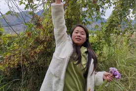 广西山里发现1栋独户人家，房子两层外形独特！小妹屋前发现惊喜视频封面
