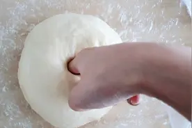 做面包的万能终极秘诀！不用揉面，不用冷藏法，不用水合法！