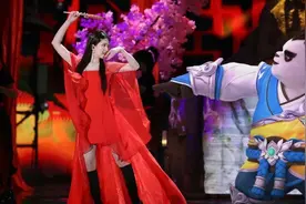 只要你不尴尬，尴尬的就是观众！跨年赵露思演唱《芒种》，太甜了