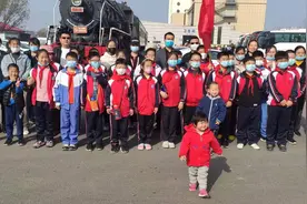 薛城东临小四年级1班红色教育基地研学游视频封面