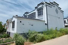 苏北农村别墅，美丽宜居，11万一套带院，配有垂钓区，你感觉怎样
