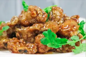 这才是“糖醋排骨”的正确做法，酸甜酥脆又营养，学会受用一生视频封面