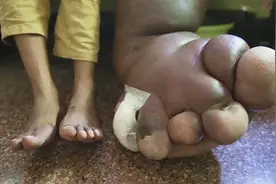 200斤大脚丫视频封面