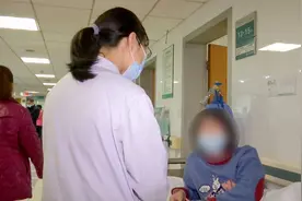 八岁女孩吃饭上课都能秒睡，医生检查后发现这是病视频封面