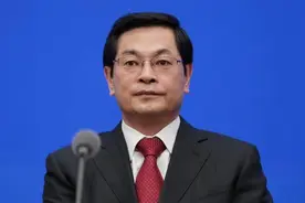 应急管理部：煤矿安全生产很大改善，煤矿事故死亡人数大幅下降视频封面