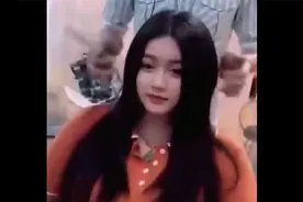 爆笑：论发型对脸型的影响视频封面