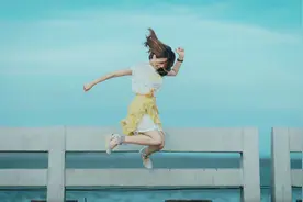 不纠缠的女生段位太高，学会你也可以把男朋友吃的死死的视频封面
