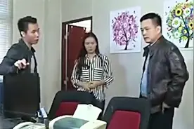 男人为谈成生意，竟串通客户设计妻子，结果把自己送进监狱，普法