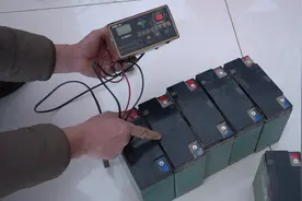 电动车电池坏一只还能继续使用吗？看完师傅操作你就明白了视频封面