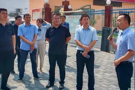 安阳市北关区副区长牛晓峰带队考察安阳县背街小巷硬化工作经验视频封面