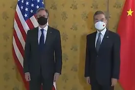 中美会晤细节：地点在中国代表团驻地，布林肯走侧门进入脸色难看视频封面