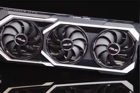 新空气显卡发布？华硕巨齿鲨RTX3070首发开箱评测！视频封面
