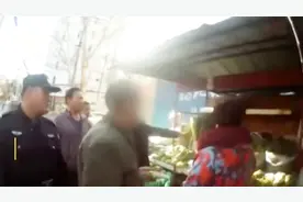 黑心！大妈将罂粟苗当作蔬菜卖：吃了等于吸毒视频封面