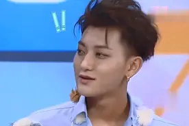 黄子韬说鹿晗内心特纯爷们，感情真的很好，那是亲粉丝啊视频封面