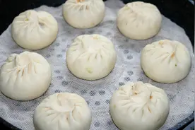 豆角做包子到底要不要焯水？教你正确做法，鲜嫩松软，一锅不够吃
