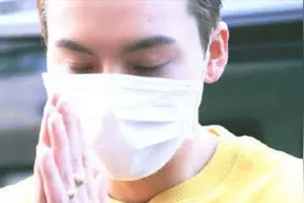 陈伟霆被曝已出国找寻物资一周 先前捐款近百万视频封面