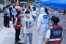 雅安公安护航震区高考考生顺利转运